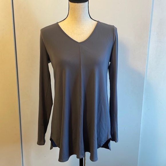 [Franne Golde] Christina Long Sleeve V Neck Jersey Tunic Top - Picture 1 of 5
